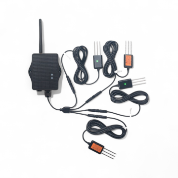 SE0X-LS - Solar Powered Quad LoRaWAN Soil Moisture & EC Sensor Transmitter SE0X-LS Antratek Electronics
